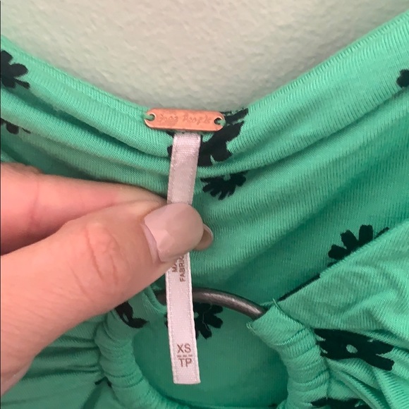 Free People Flower 2 Piece Set - Picture 8 of 8